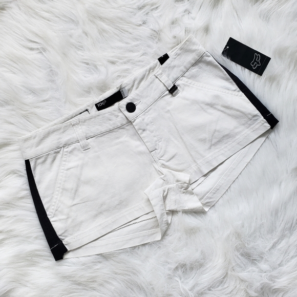 2/30$ - NWT - FOX RACING - Women's Mini Shorts - 3 - Picture 1 of 14